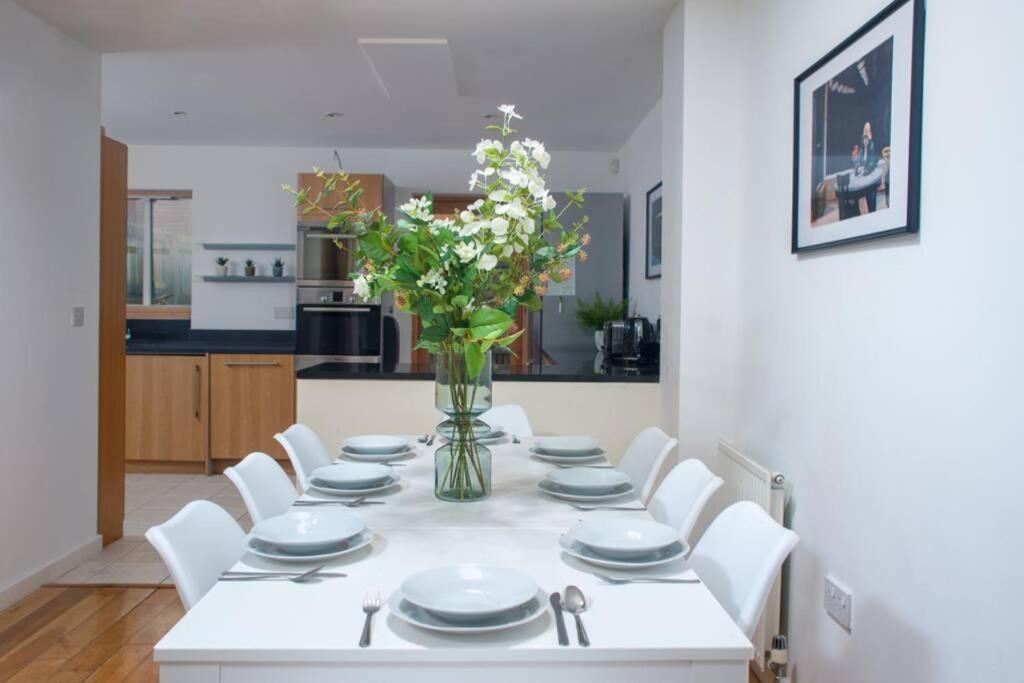 Сasa de vacaciones Clifton Jewel - 4 Bed Townhouse With Parking. Mycityhaven